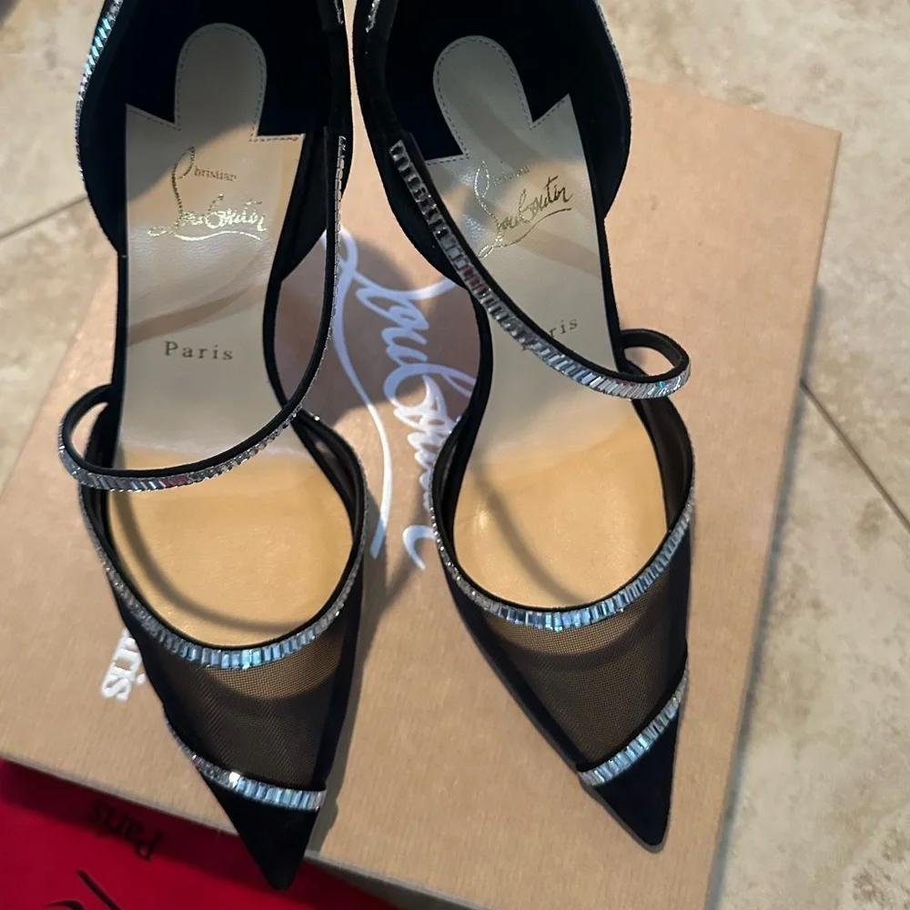 Louboutin heels - Picture 6 of 11